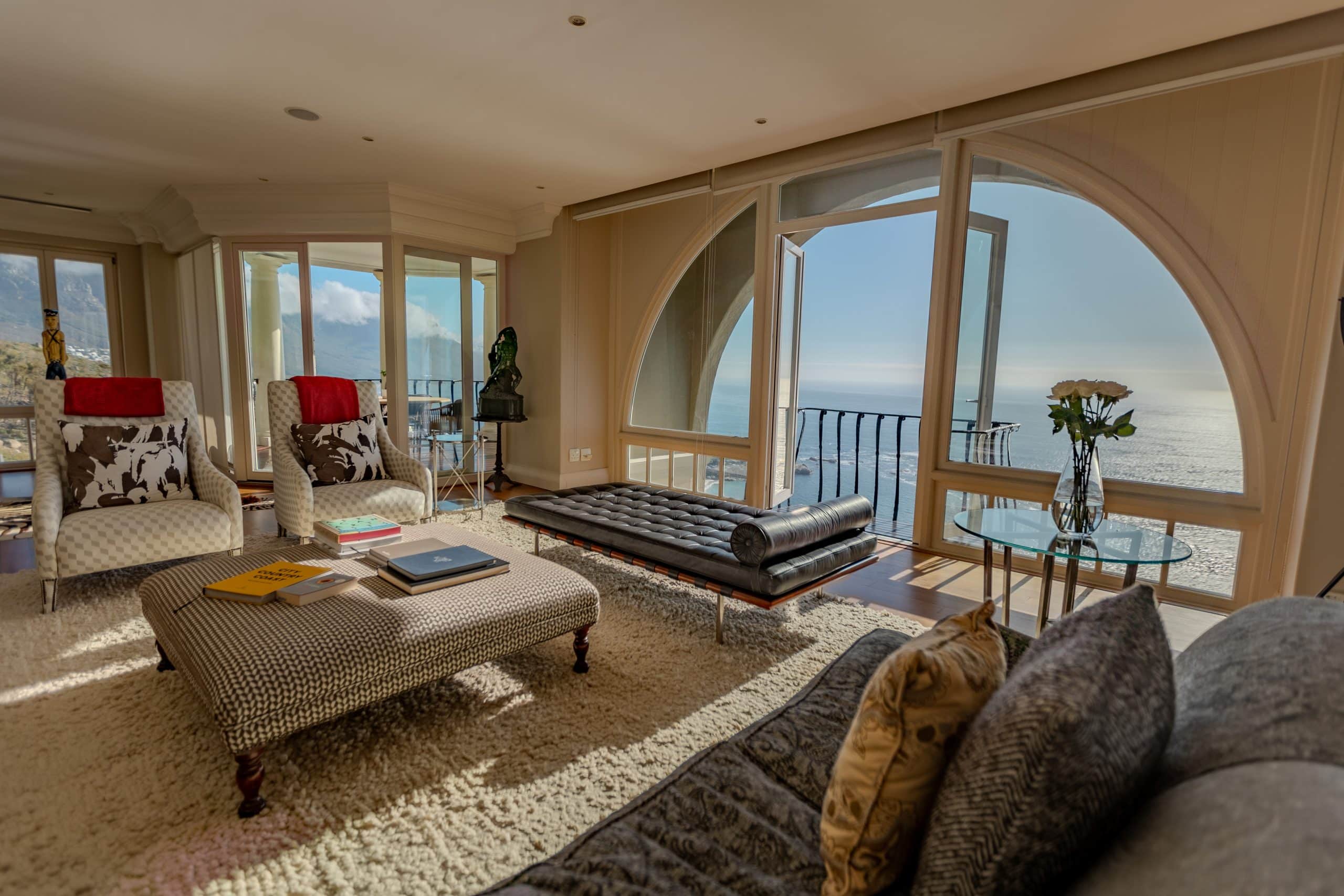 Elegant 21 Nettleton suite with panoramic ocean views and sophisticated furnishings